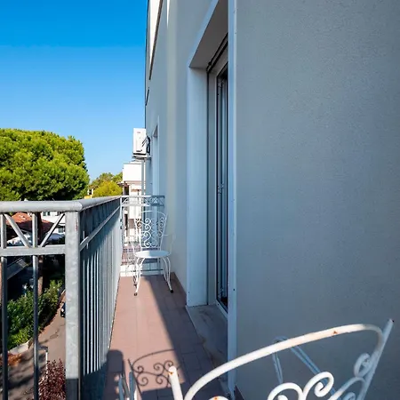 Residenza Manuela 公寓 *