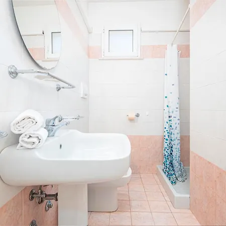 Residenza Manuela * Riccione