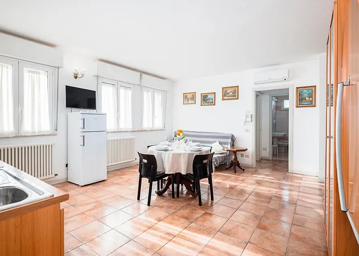 Residenza Manuela Riccione